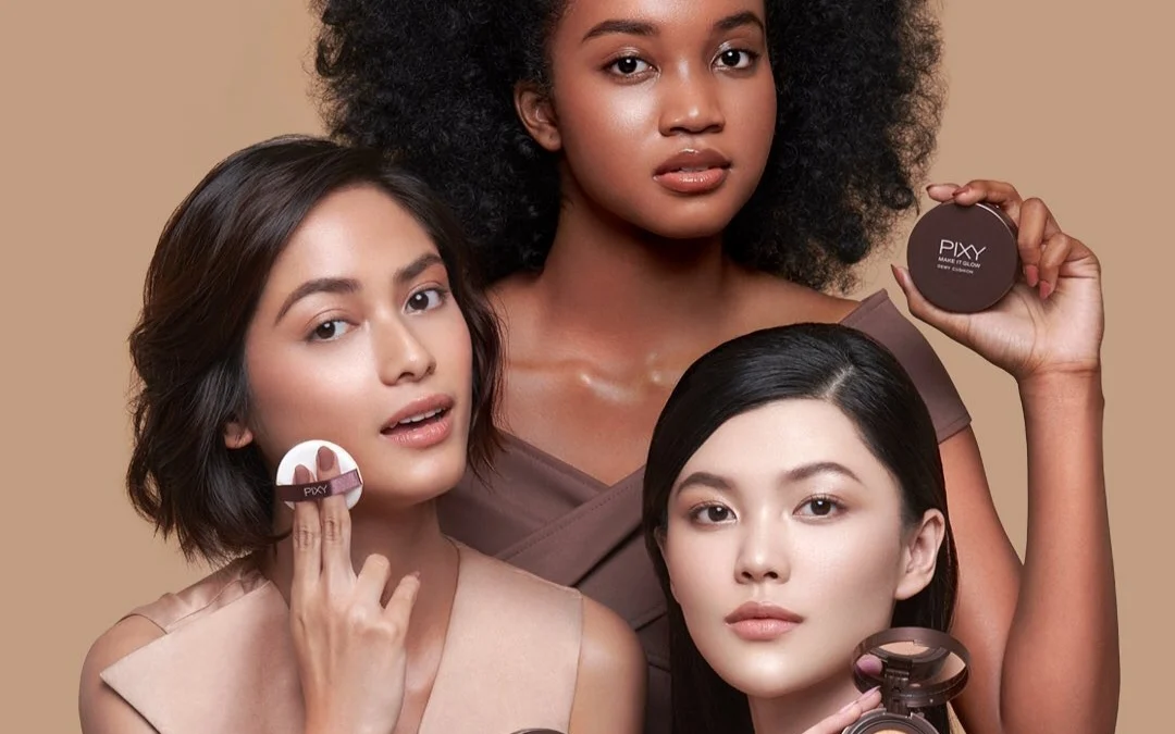 Pixy Make It Glow Dewy Cushion Tren Make Up Korea untuk Kulit Berminyak yang Praktis Mencerahkan Wajah dan bikin Glowing Sempurna. 1 Langkah Cantik Ada Disini!