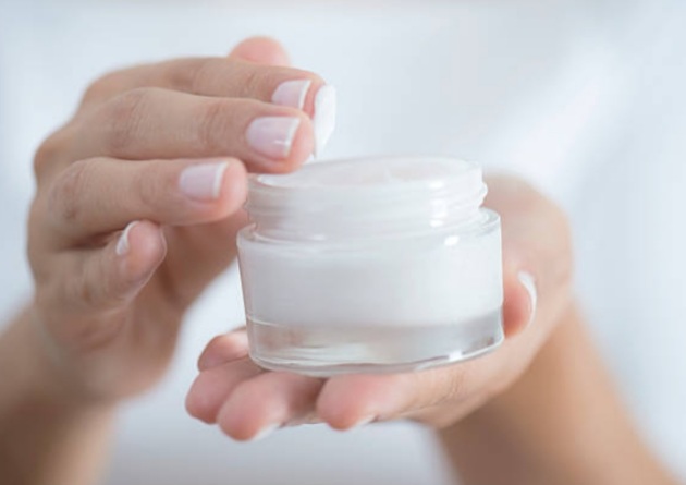 15+ Skincare Krim Pemutih Wajah Yang Aman dan Sudah Terbukti