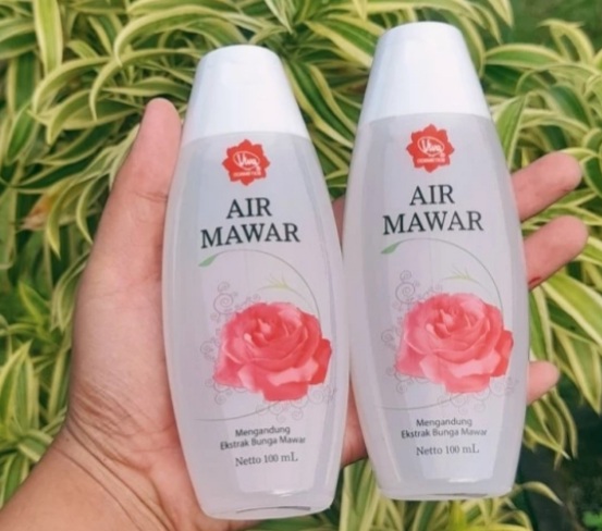 Inilah 11+ Tips dan Cara Lengkap Memutihkan Wajah Pakai Air Mawar Viva Agar Wajah Putih Kinclong dan Glowing