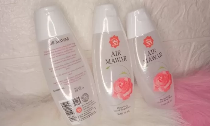 air mawar viva di pagi dan malam hari