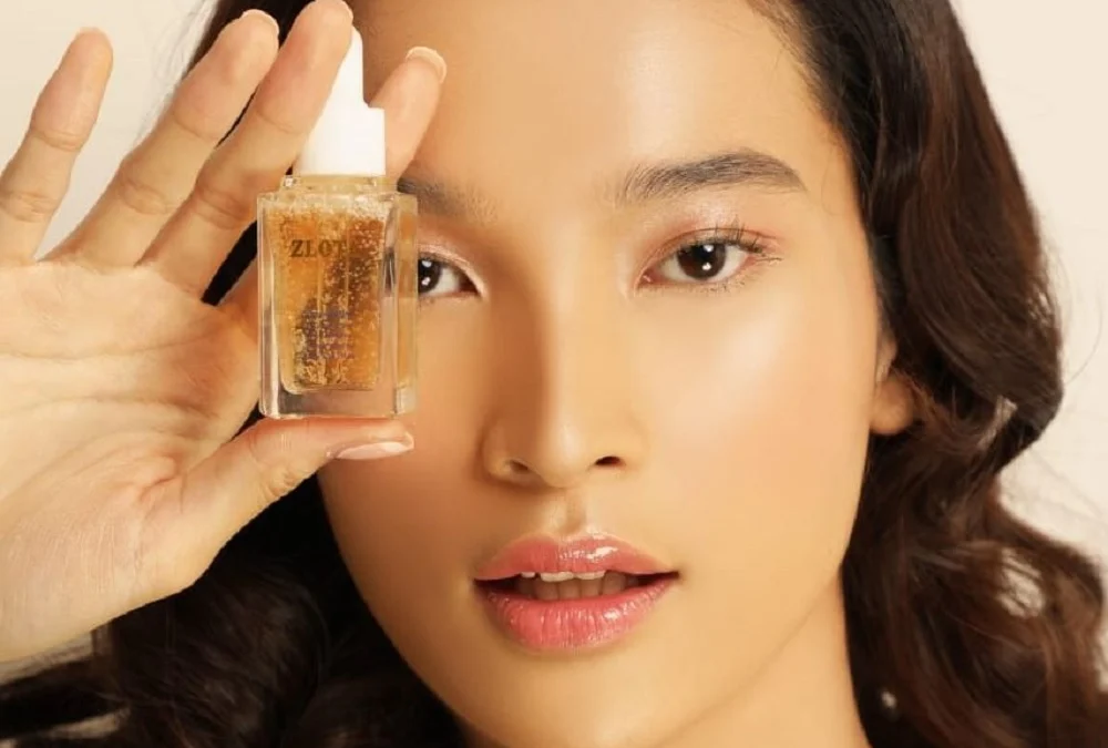 rekomendasi serum untuk mencerahkan wajah