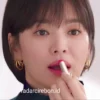 Ini Dia 6 Tips Memakai Lipstick agar Tahan Lama Anti Luntur dan Cara Memilih Lipstick yang Tepat agar Cantik Elegan Tidak Menor. Ada Disini!