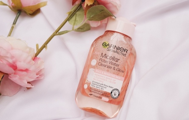 7 Cara Gunakan Rose Water dari Garnier