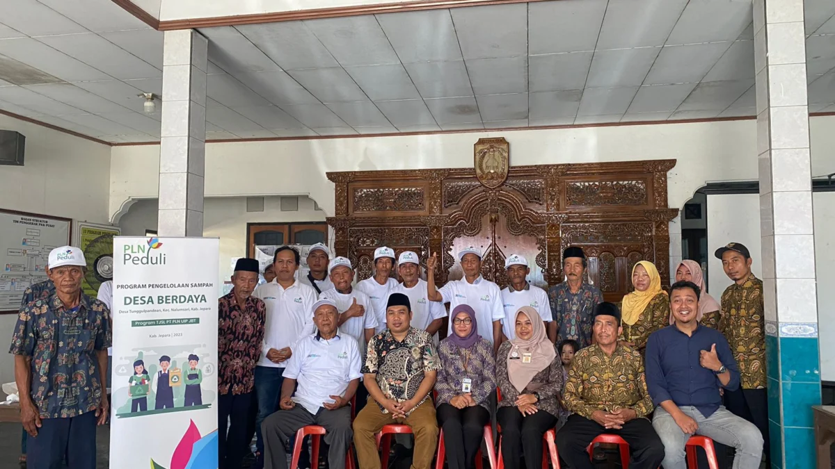 Sulap Sampah Jadi Berkah, PLN UIP JBT Berikan Bantuan Program Bank Sampah di Kabupaten Jepara