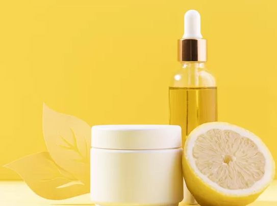 Inilah Manfaat Pakai Serum Vitamin C untuk Tubuh, Wajah Bisa Glowing Bebas Flek Hitam Juga