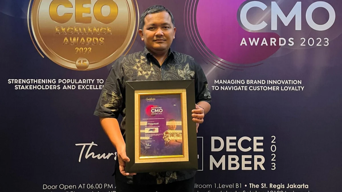 JNE Raih Penghargaan Best Chief Marketing Officer Award 2023