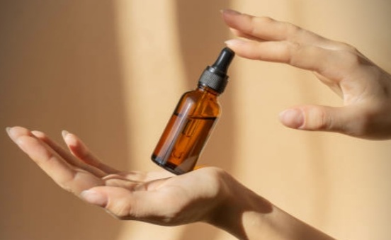 Produk Serum Wajah yang Dapat Mencerahkan Kulit Kusam