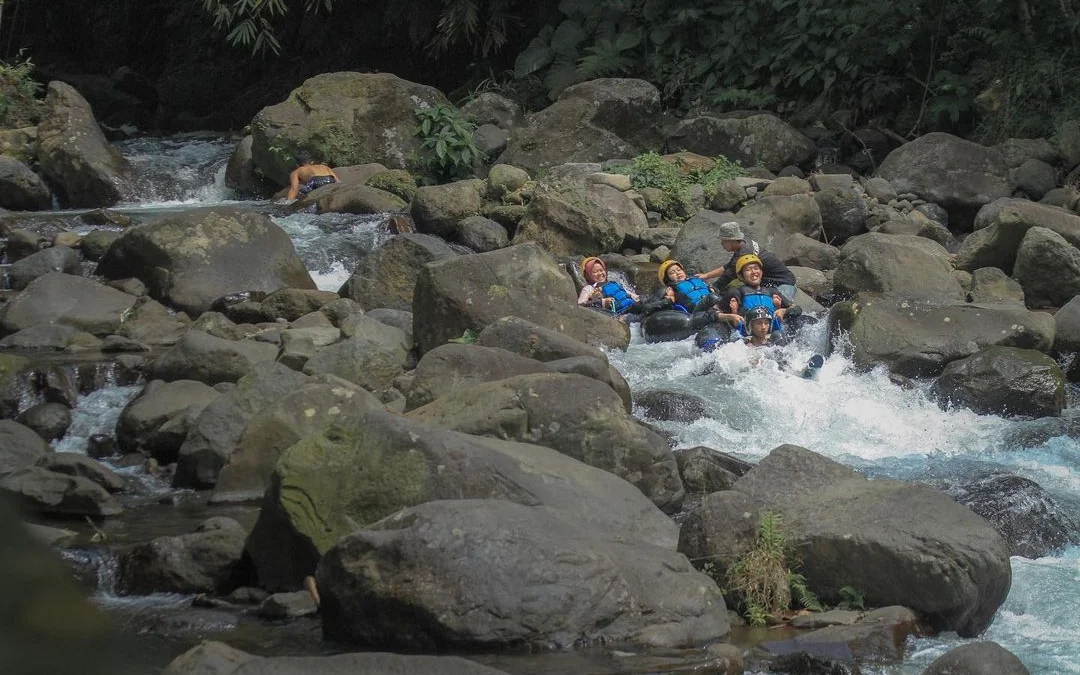 cikadongdong river tubing