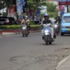 Jalan rusak di Kota Cirebon