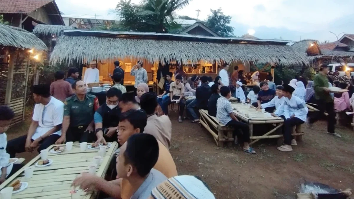 Kopi Hawu Santuni Anak Yatim, Sajikan Menu Bukber juga Layanan Ngopi Wengi di Bulan Ramadan