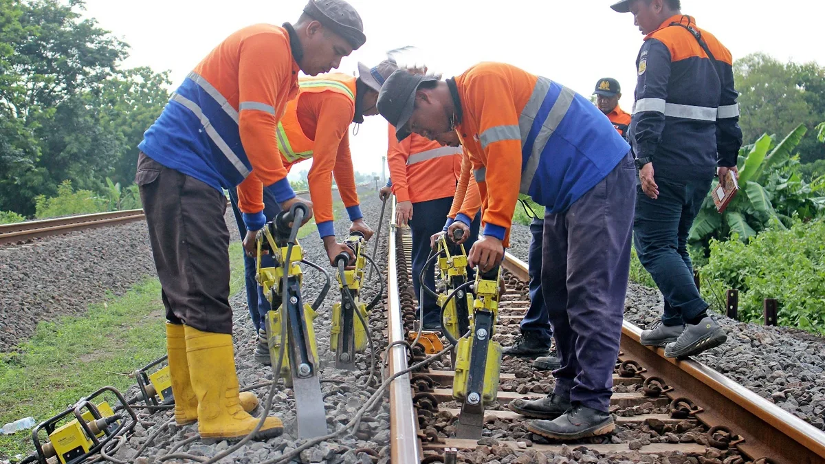 Daop 3 Cirebon siaga dengan memetakan daerah-daerah pemantauan khusus di lintas wilayah kerjanya.