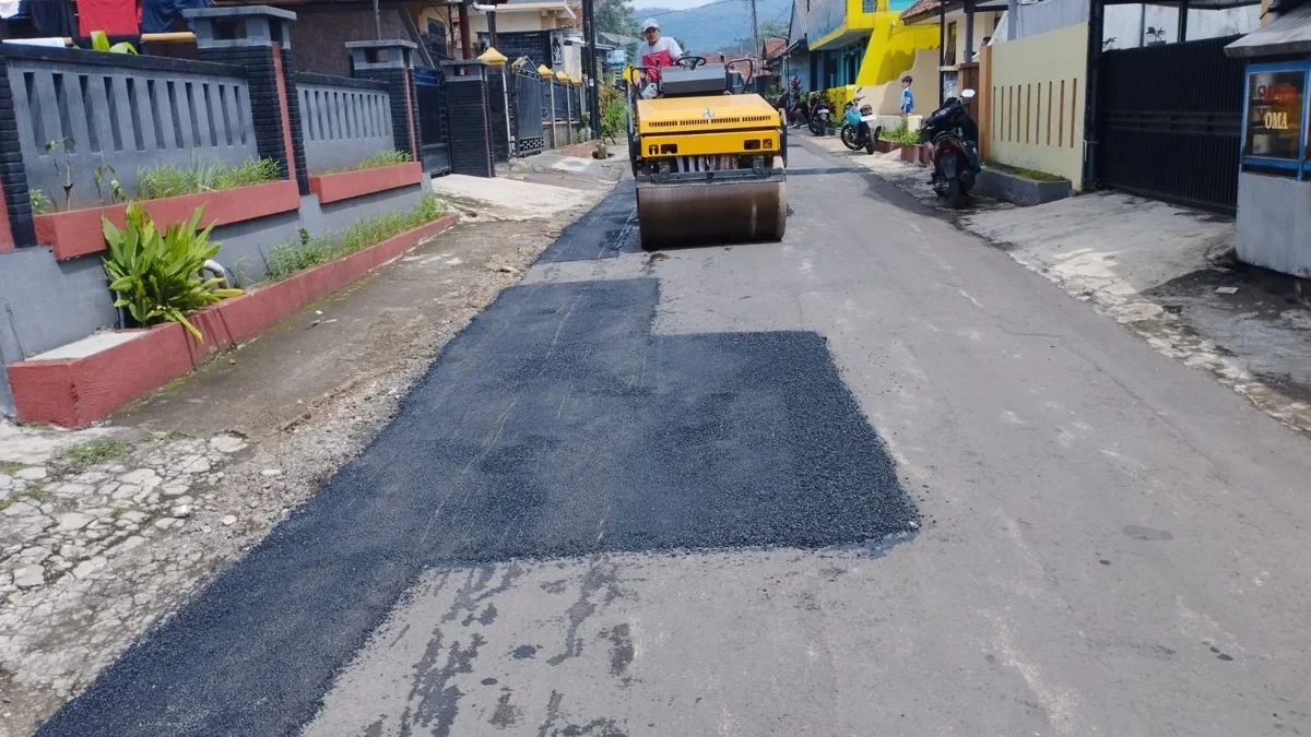 Perbaikan jalur mudik lebaran