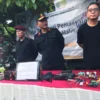 Lapas kelas I Cirebon menggelar Razia.Seluruh blok tahanan digeledah oleh petugas pengamanan Lapas, bersama Ba