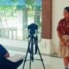 Salah seorang siswi SD saat mengikuti proses casting untuk film \"Senyum Merah Putih\" di kantor Disbudpar Kota