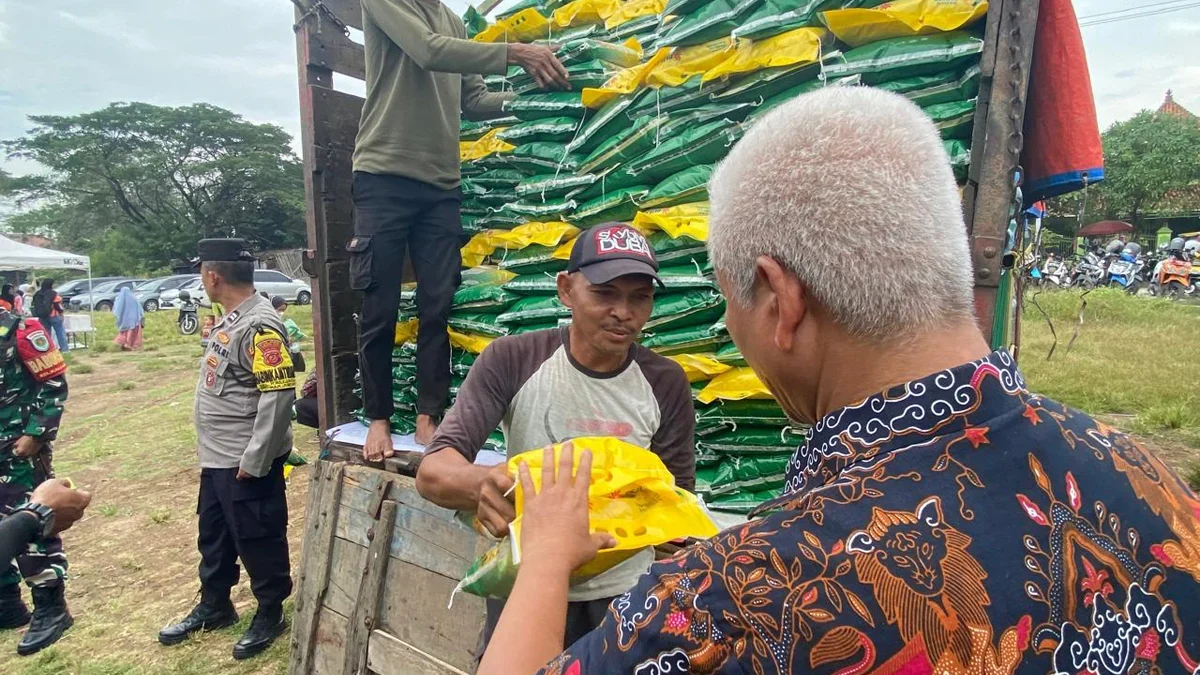 Gerakan Pangan Murah (GPM) digelar di Lapangan Kebon Pelok, Kelurahan Kalijaga, Kecamatan Harjamukti.