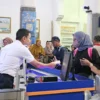 Tingginya animo masyarakat menggunakan kereta api pada masa libur sekolah diantisipasi oleh Daop 3 Cirebon den