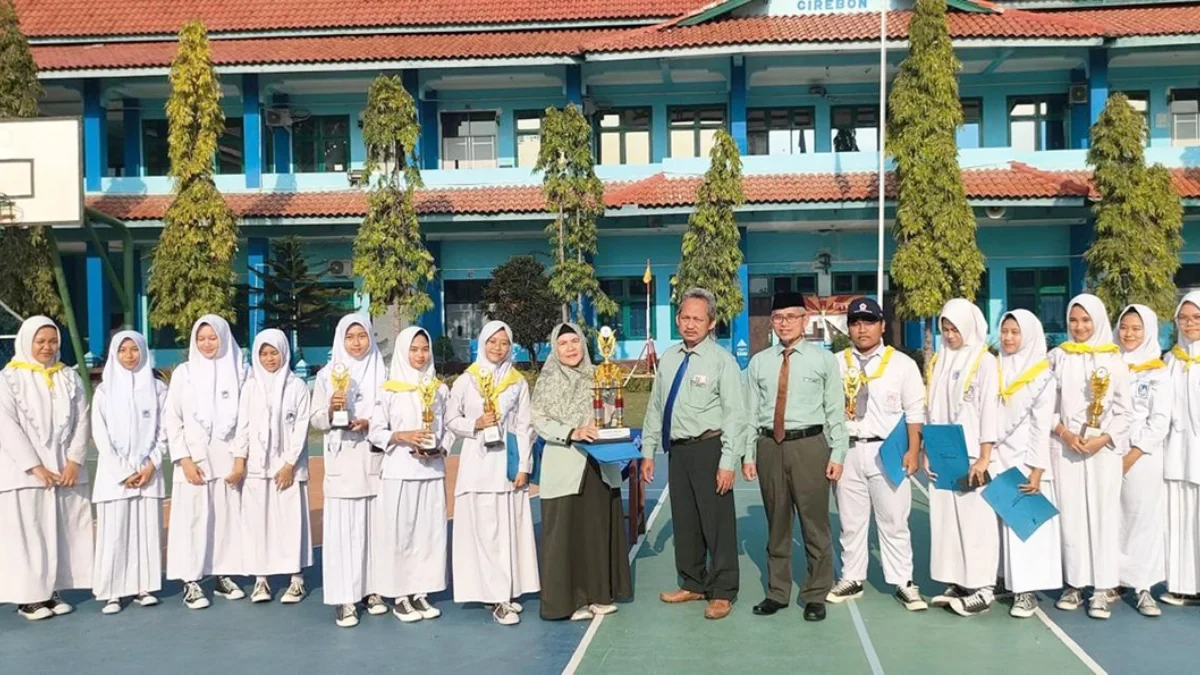 Siswa SMA Islam Al Azhar 5 Cirebon