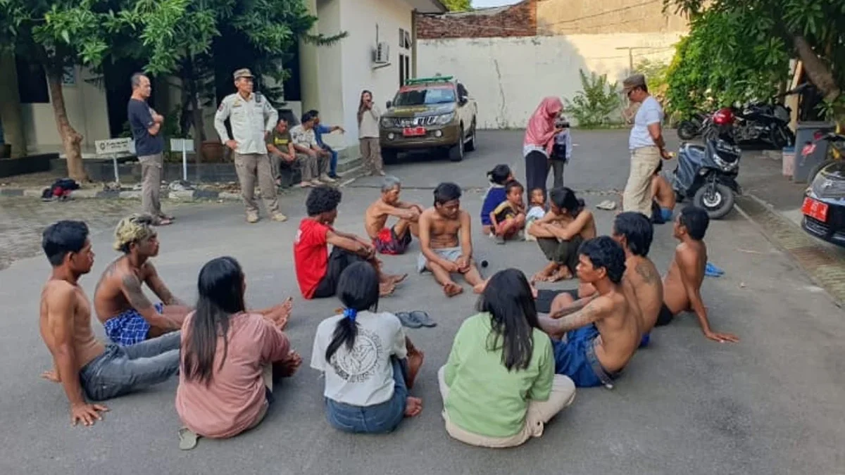 Satpol PP Kota Cirebon rutin melakukan penertiban terhadap Pengemis, Gelandangan, dan Orang Telantar