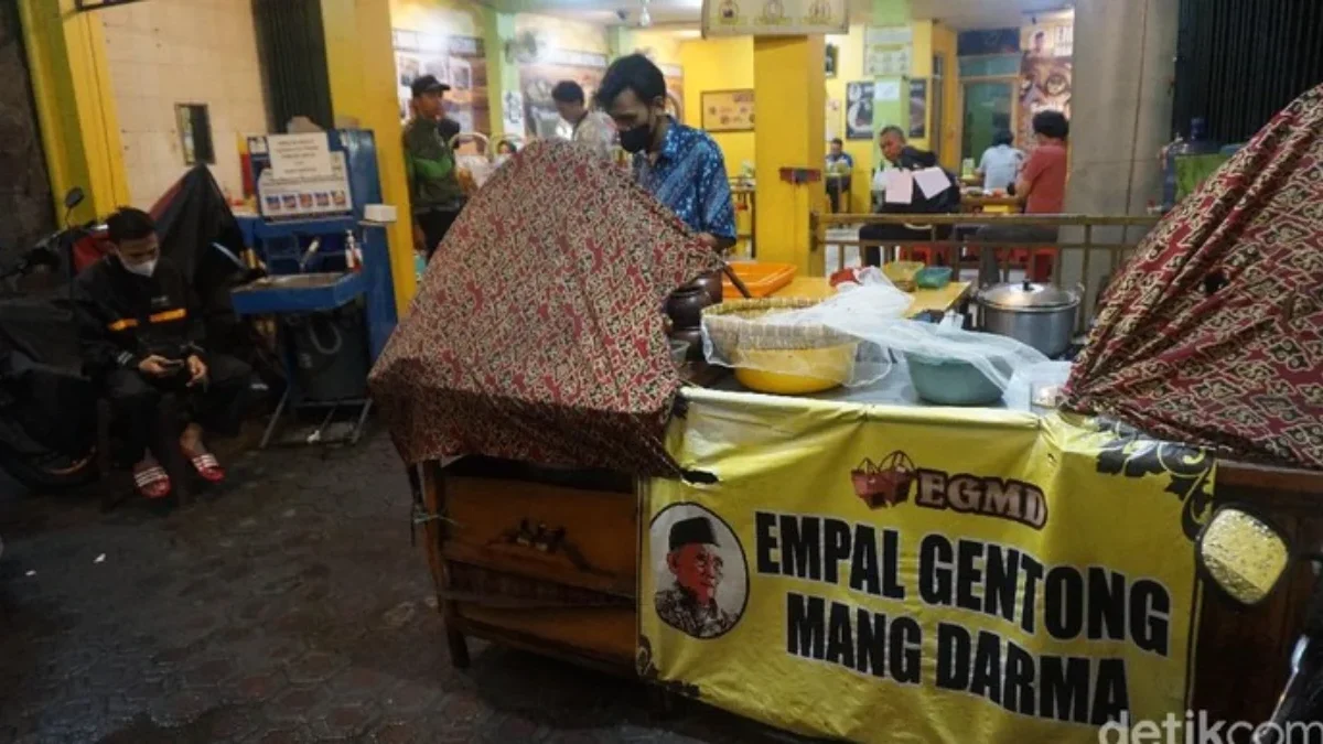 Kejebak Macet di Tol? Gak Bisa ke Rest Area? Inilah Deretan Rumah Makan Dekat Pintu Tol Ciperna