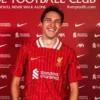 federico chiesa memperkenalkan diri di kanal youtube liverpool fc