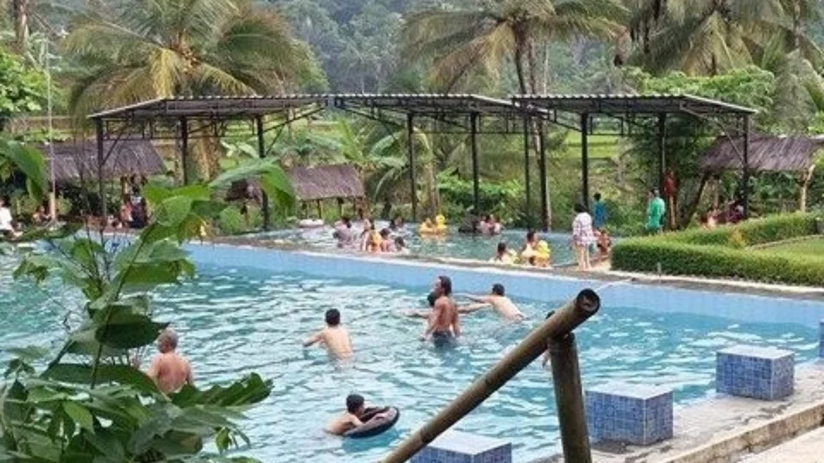 Wisata Pemandian Air Panas Subang, Kuningan, Jawa Barat