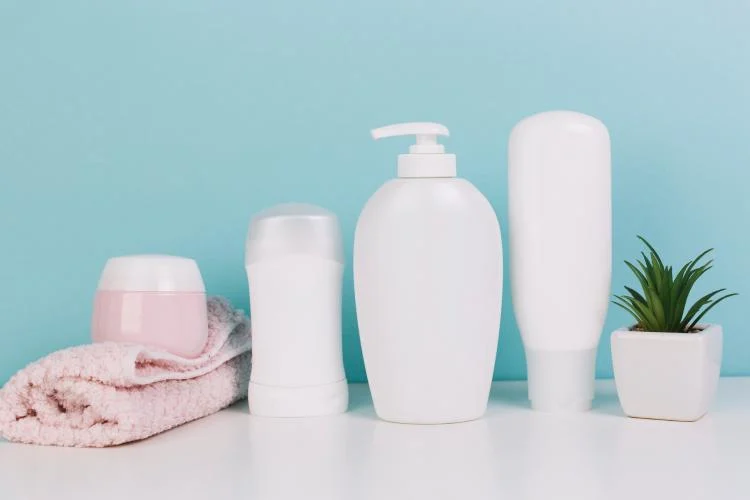 Rekomendasi Shampoo Yang Bagus Untuk Rambut Rontok, ini Solusinya! shampoo yang bagus untuk rambut