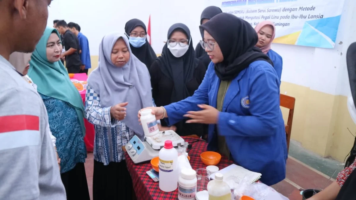 Pengabdian Kepada Masyarakat Universitas Muhammadiyah Ahmad Dahlan Cirebon di Desa Sarewu Kabupaten Kuningan