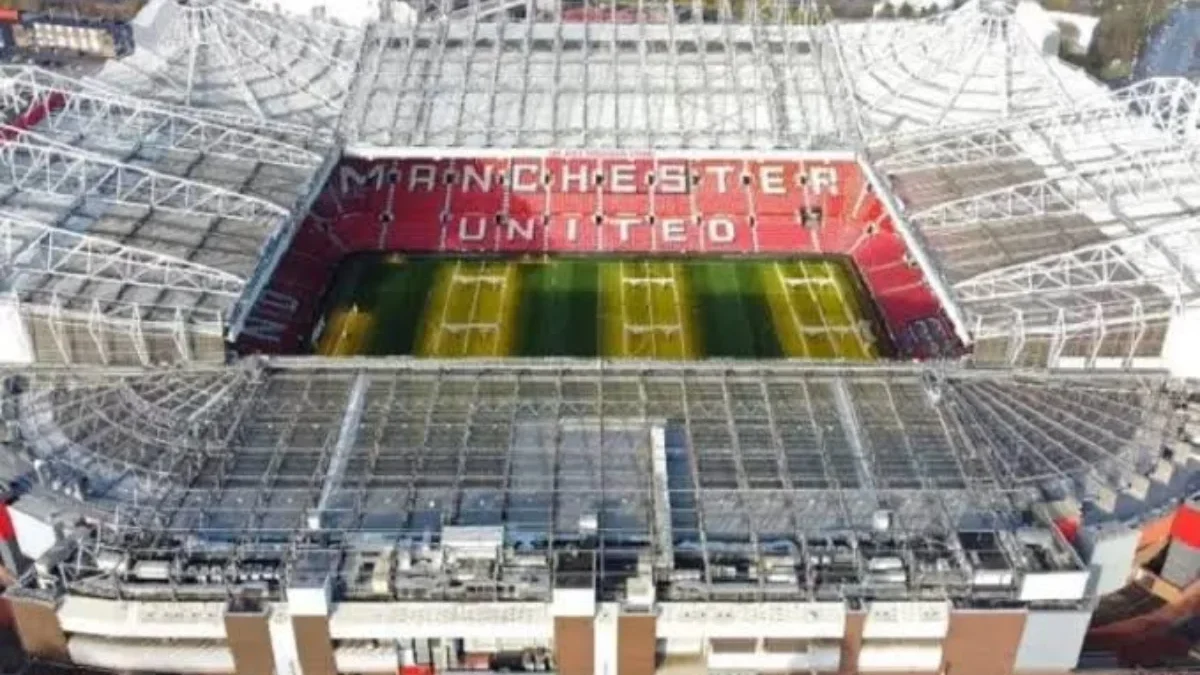 Stadion Baru Manchester United: Memiliki Desain Modern dan Kapasitas Besar.