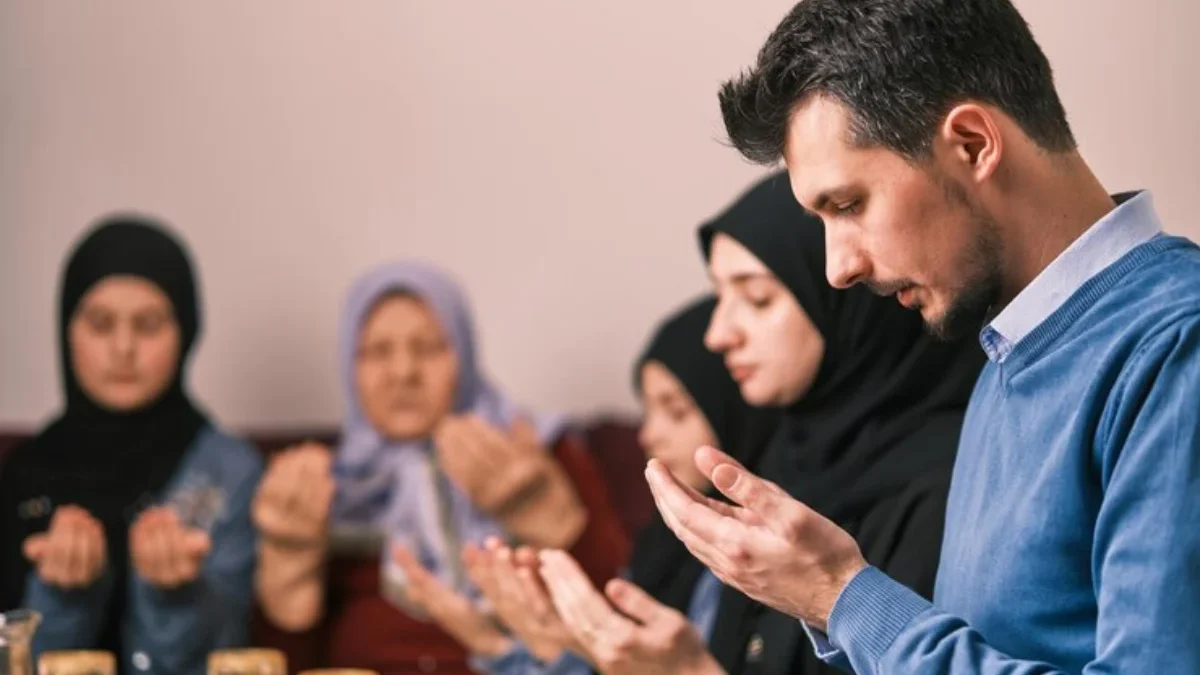 Tipe Golongan Orang Yang Di Benci Orang Pintar Menurut Islam