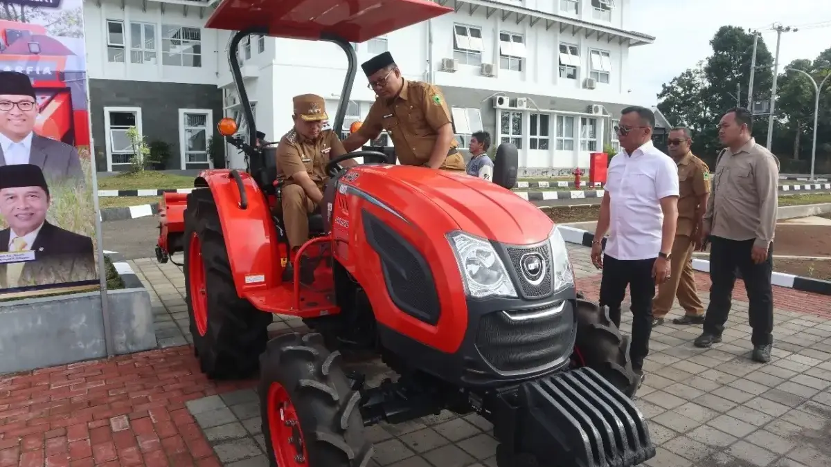 bantuan alat dan mesin pertanian di Kuningan