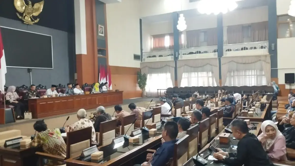 DPRD Kuningan Selesaikan Sengketa Penahanan Ijazah ist