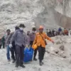 jumlah korban longsor gunungkuda cirebon