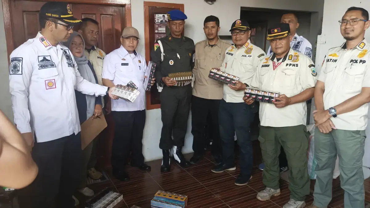 Razia rokok illegal di Kabupaten Kuningan