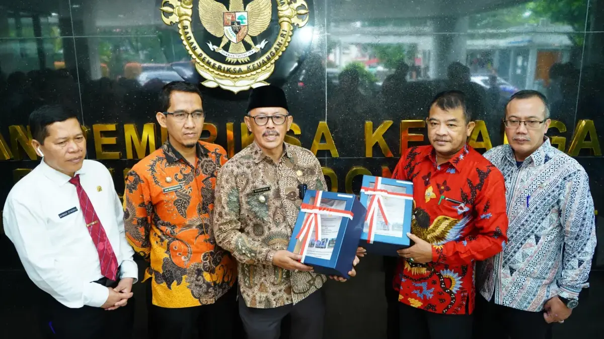 pemkab indramayu raih opini wtp dari bpk