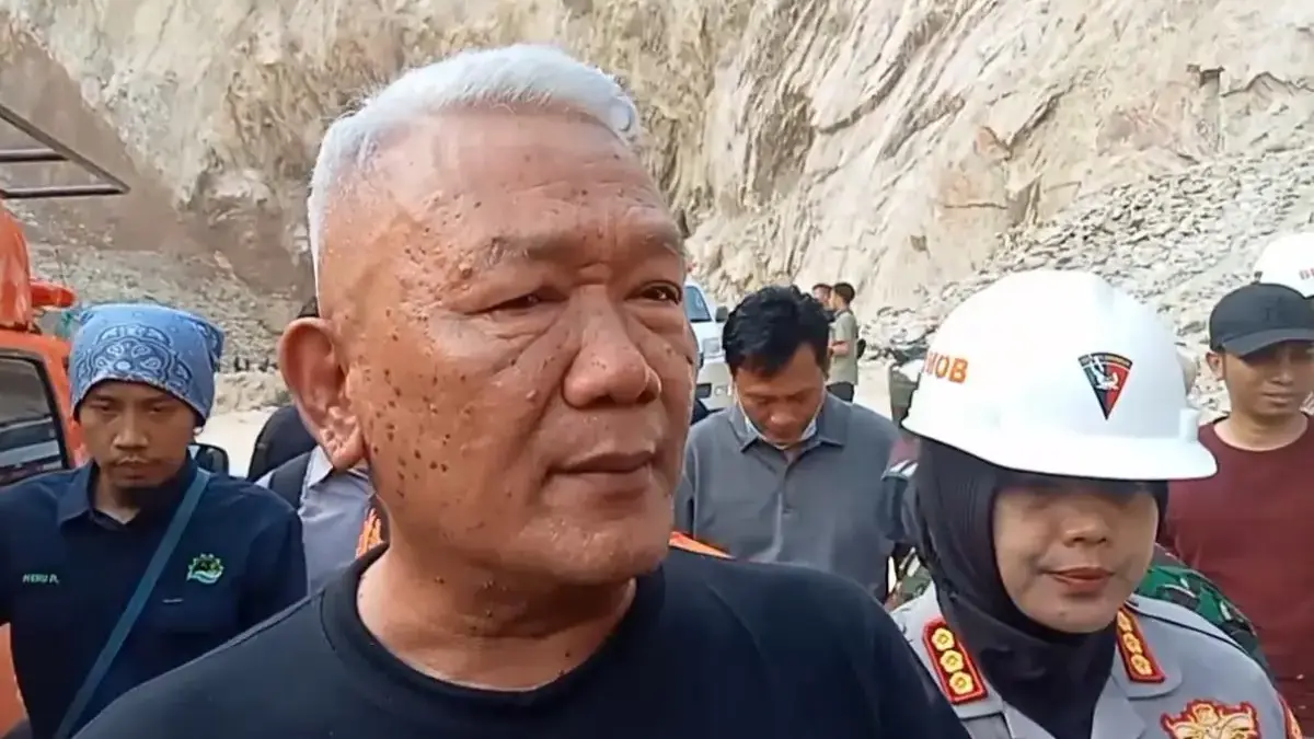 izin tambang gunungkuda cirebon dicabut