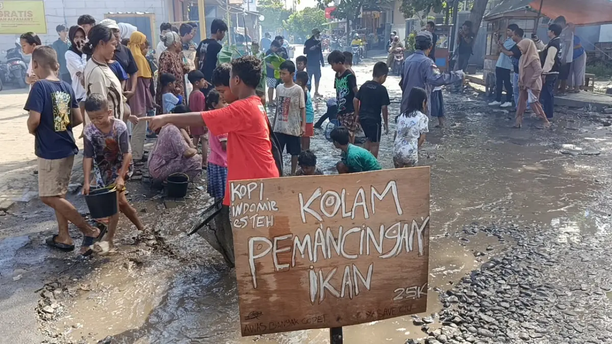 Jalan berlubang