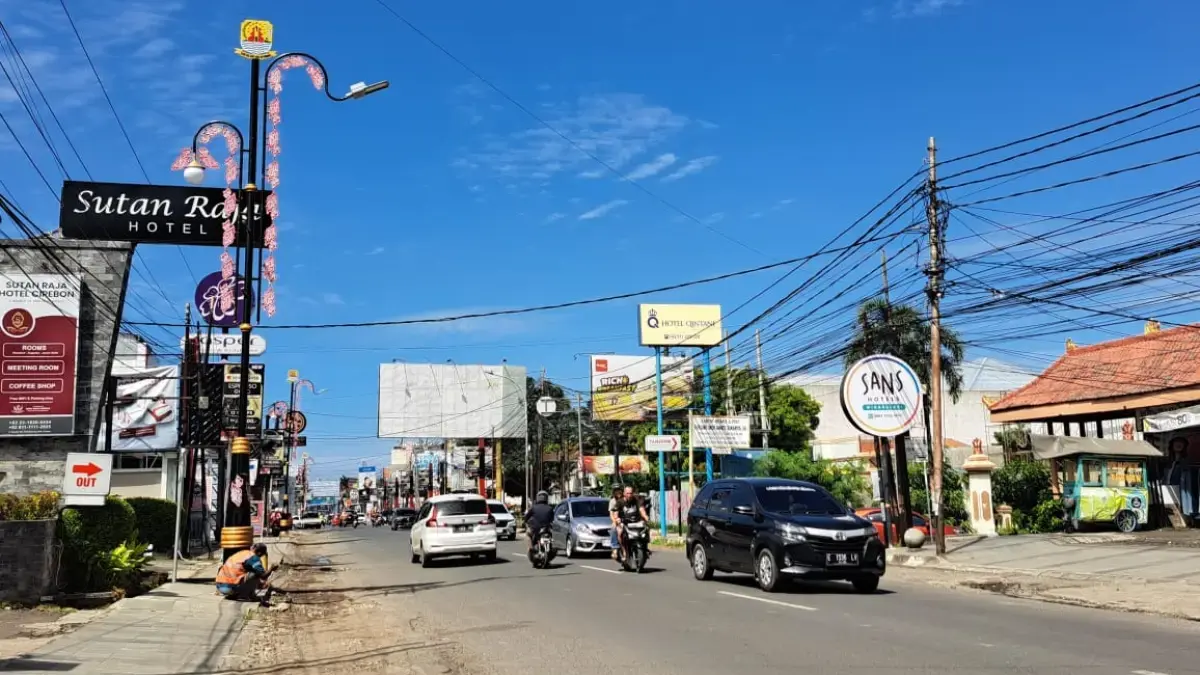 lampu tematik di kawasan jalan tuparev cirebon