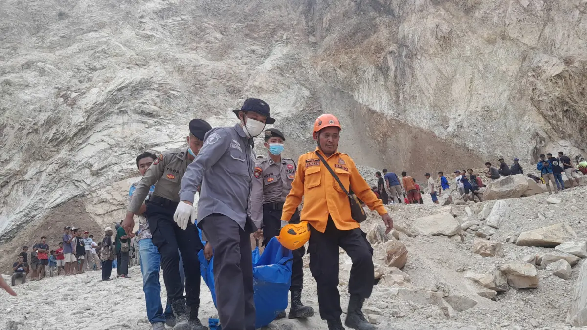 longsor gunungkuda cirebon