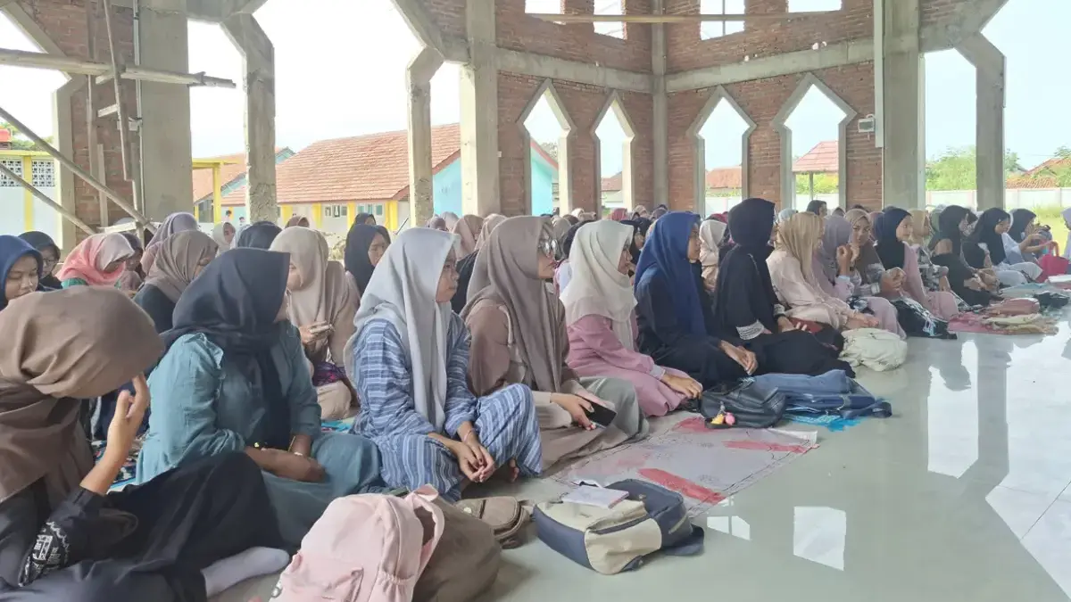 Masjid Sekolah Astanajapura