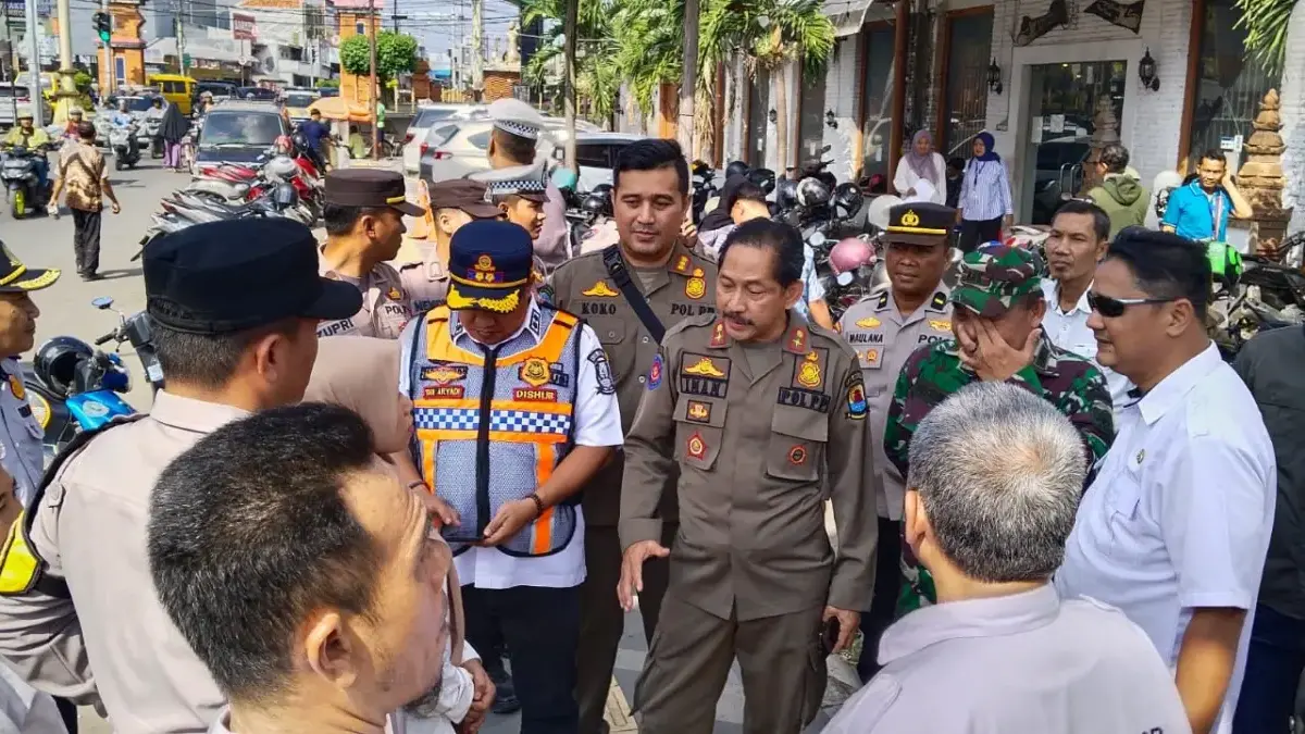 penataan kawasan trusmi cirebon berbasis masyarakat