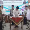 Bupati Cirebon Drs H Imron MAg