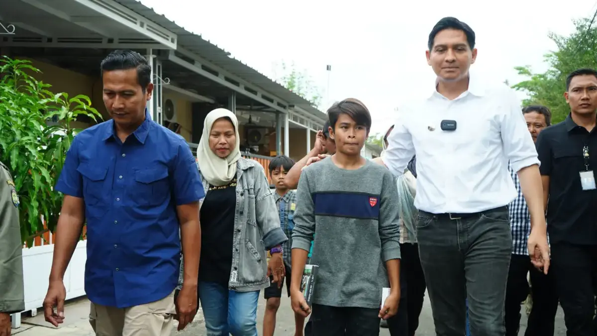 kisah haru sopiah mendapat gaji tetap dan rumah dari bupati Indramayu