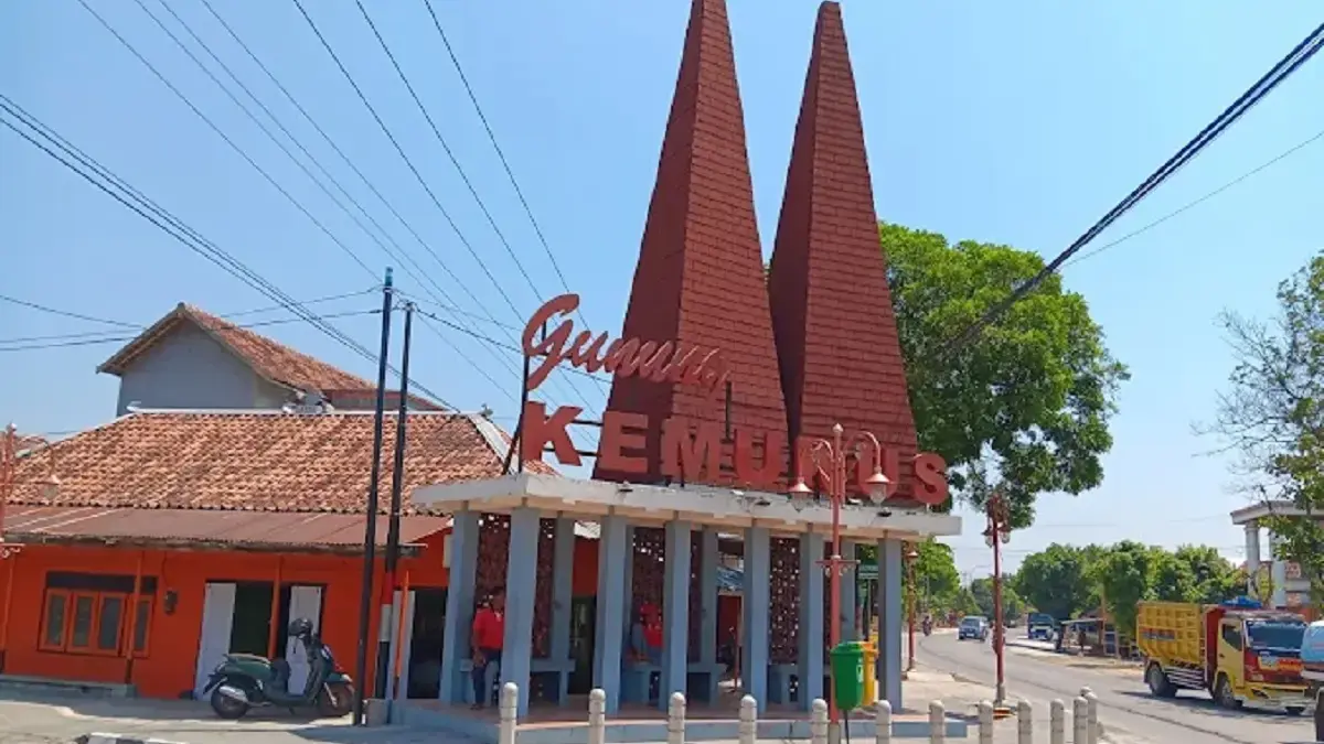ritual pesugihan gunung kemukus