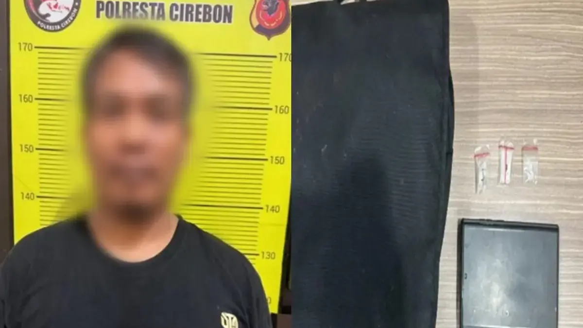 Pengedar dan barang bukti sabu-sabu diamankan jajaran Polresta Cirebon