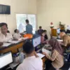 Mengajukan surat rekomendasi pembuatan paspor