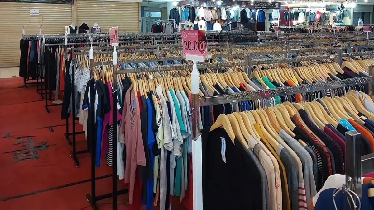 Penjual thrift
