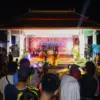 Pagelaran seni dan budaya di Sentra Pasar Batik