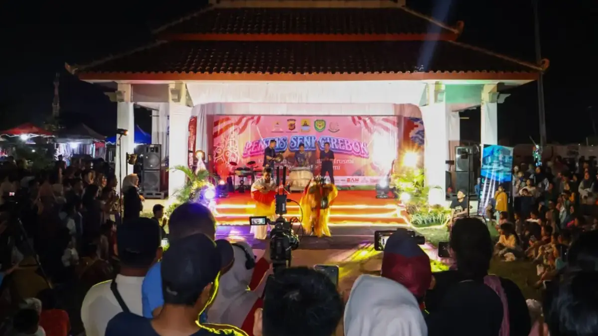 Pagelaran seni dan budaya di Sentra Pasar Batik
