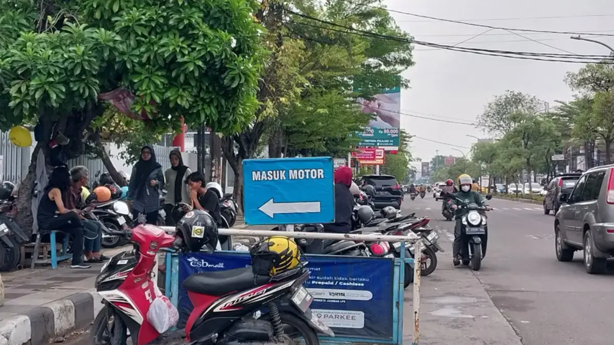 Parkir liar