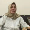 Ketua Komisi I DPRD Kabupaten Cirebon, Hj Rohayati AMd